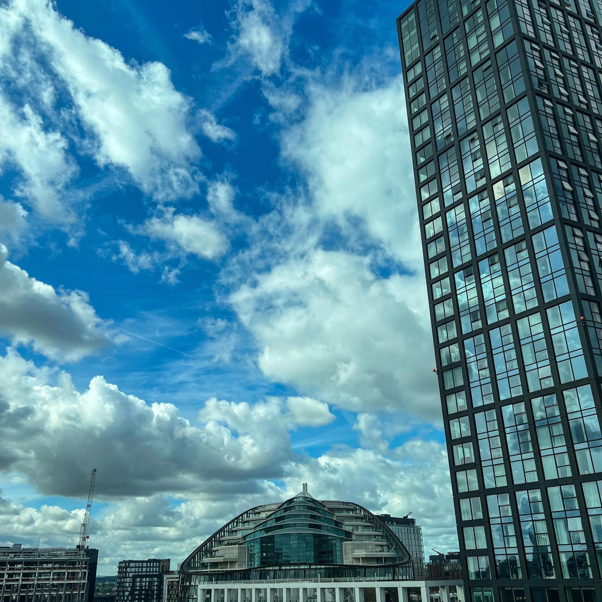 Crowne Plaza Manchester City Centre By Ihg Hotel Exterior photo